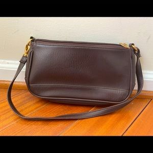 Coach shoulder bag in espresso